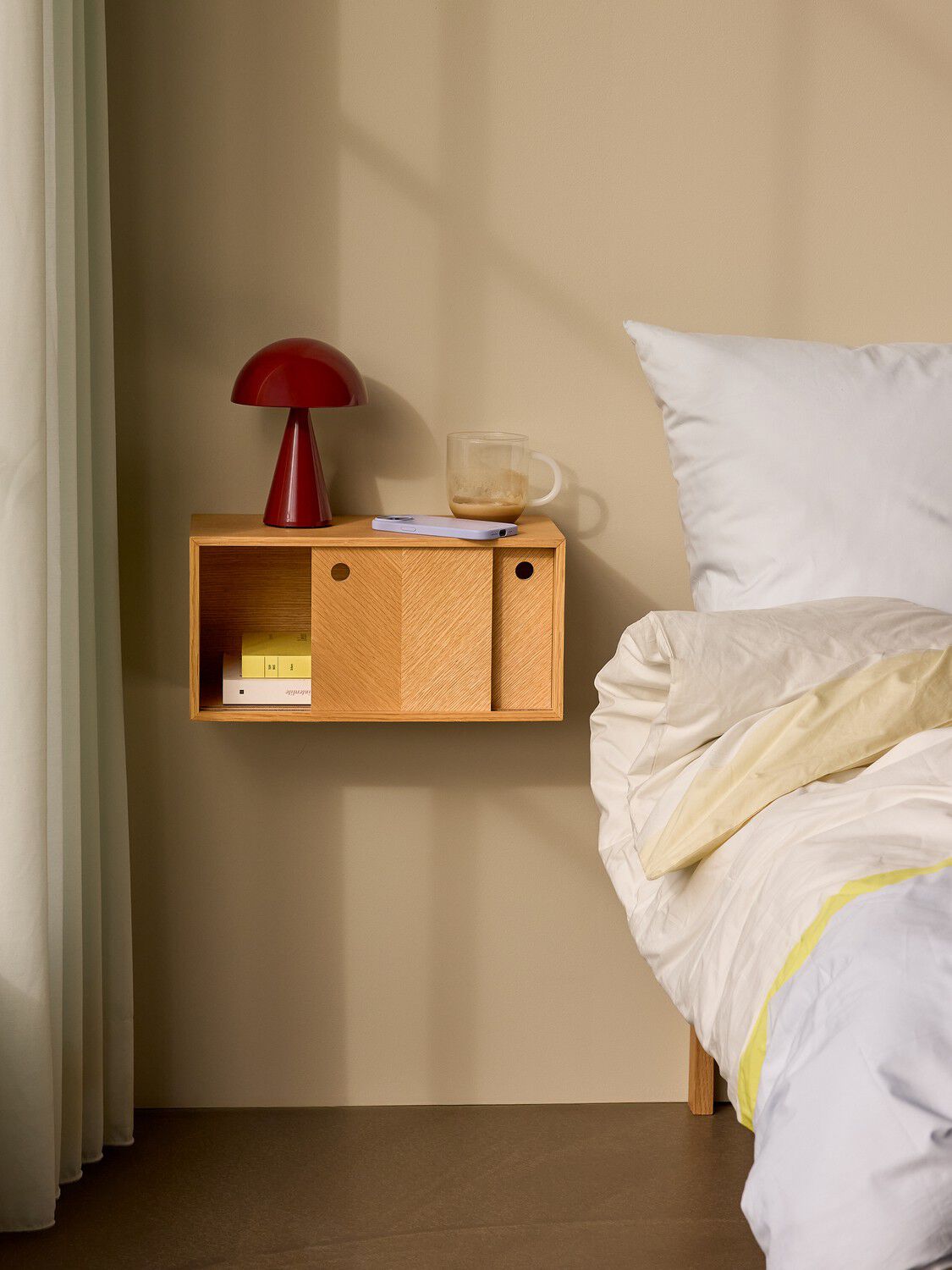 Mush Portable Lamp Red