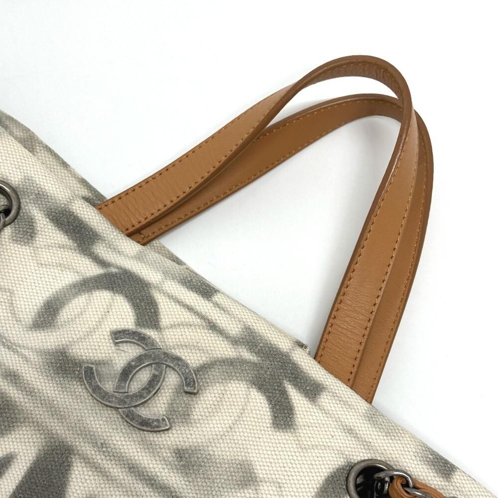 Chanel Tote
