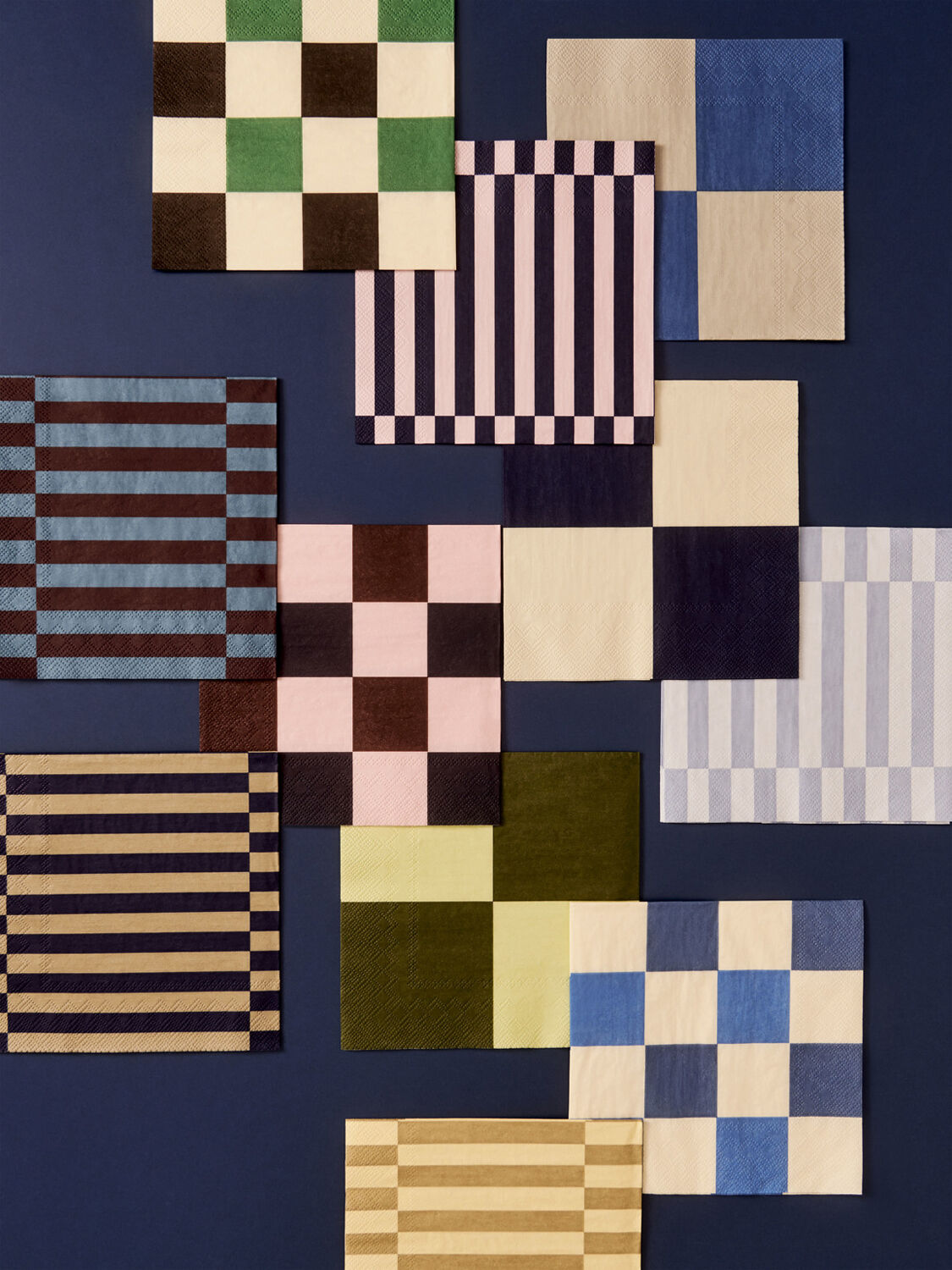 Pattern Napkins-Set of 20 Dinner-Light pink and dark blue pillar strip