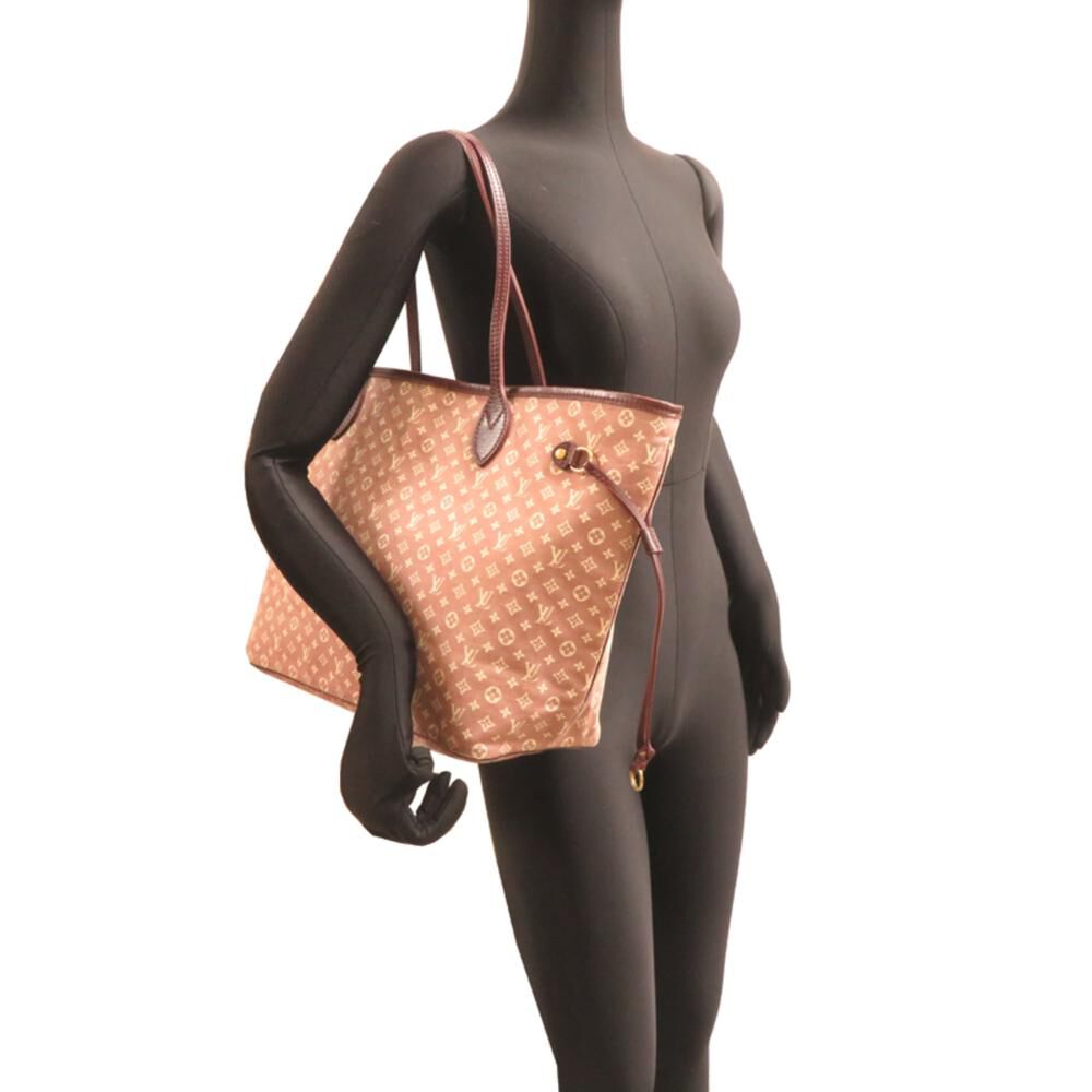 Louis Vuitton Neverfull