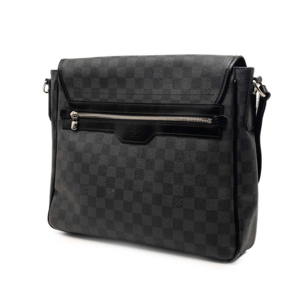 Louis Vuitton Messenger
