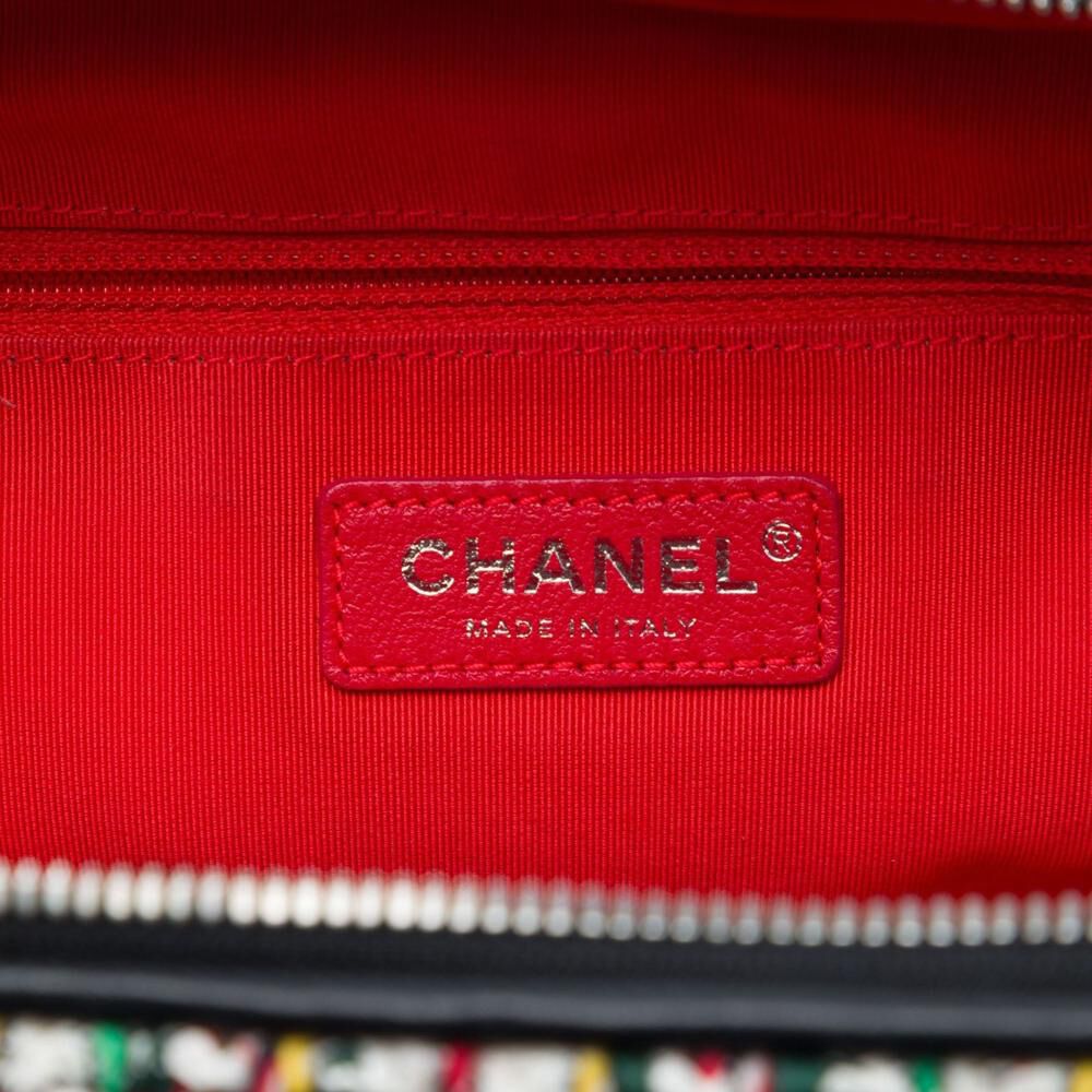 Chanel Shoulder Bag