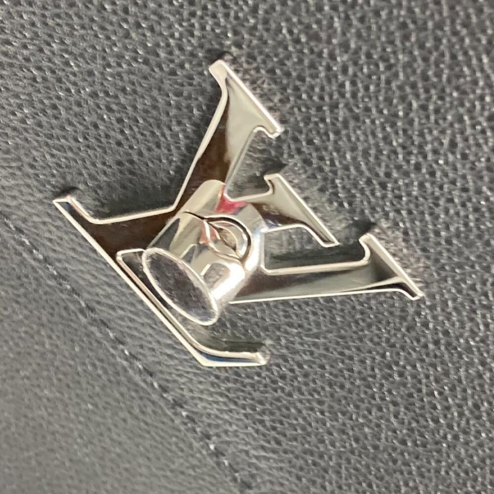 Louis Vuitton Mylockme