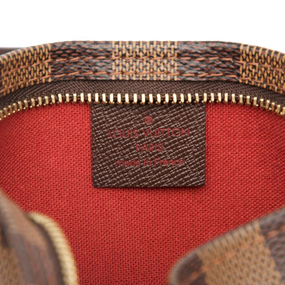 Louis Vuitton Shoulder Bags