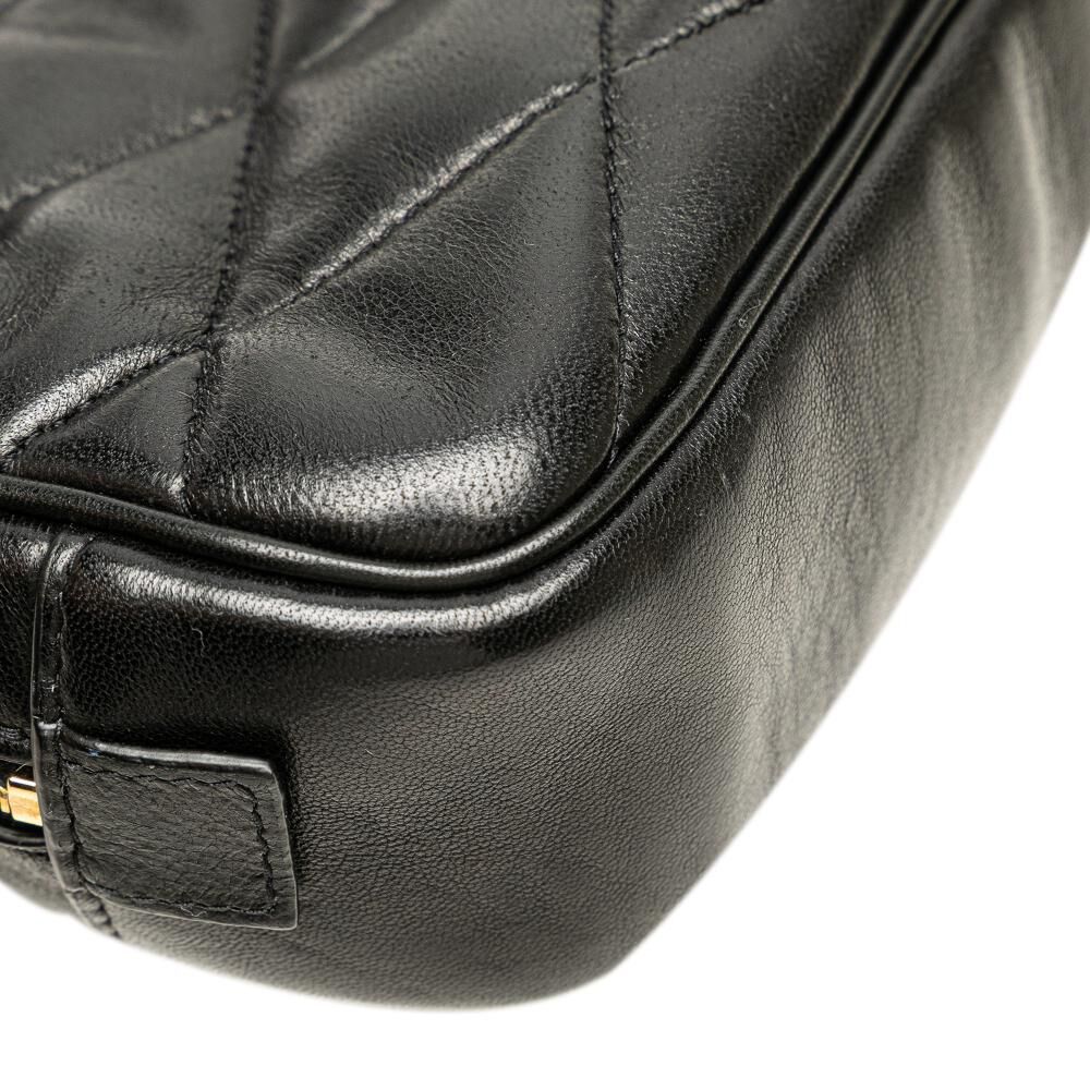 Yves Saint Laurent Pouch