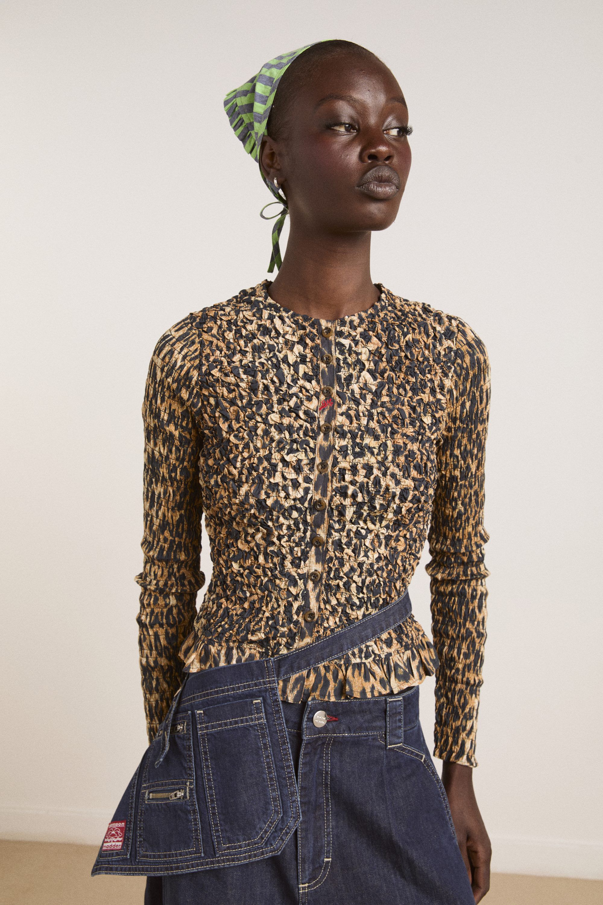 ELLIANA SMOCKED CARDI