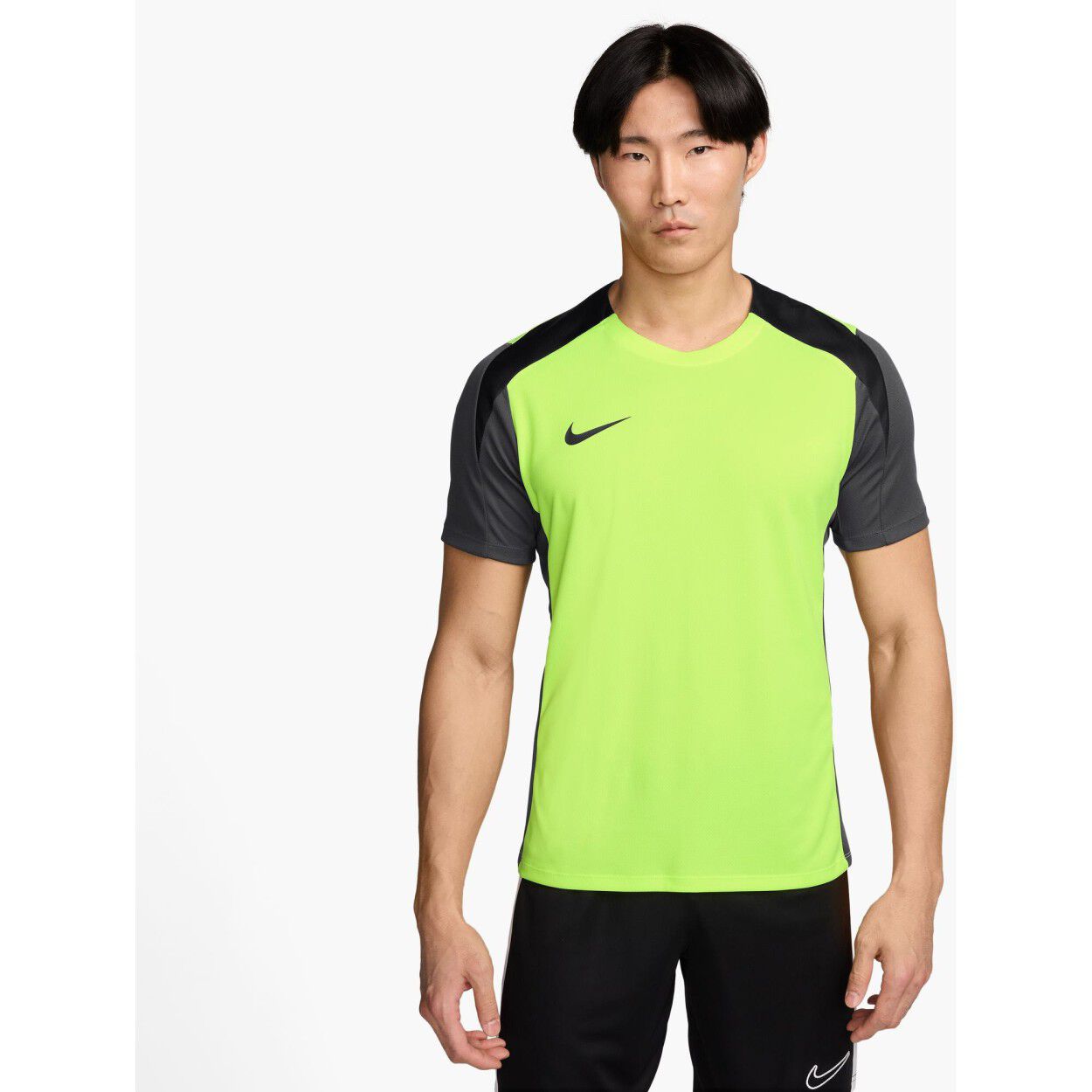 Strike Dri-FIT T-shirt