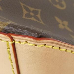 Louis Vuitton Cabas