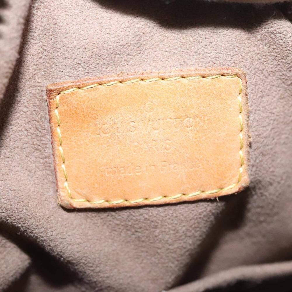 Louis Vuitton Courtney