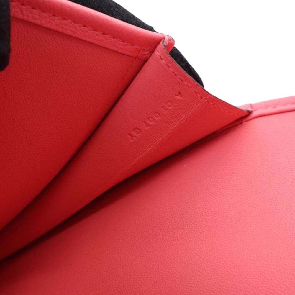 Herm&egrave;s Clutch