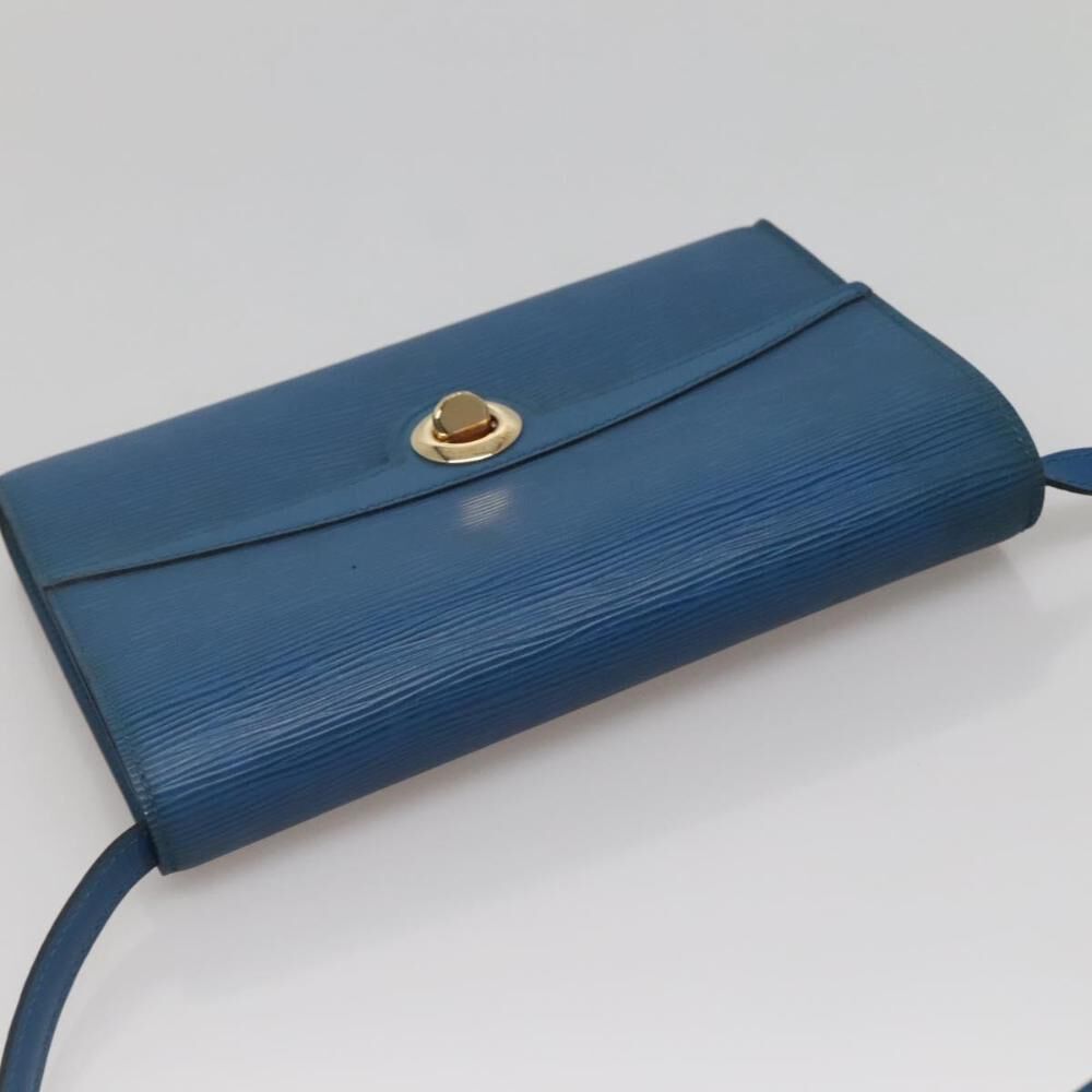 Louis Vuitton Shoulder Bags