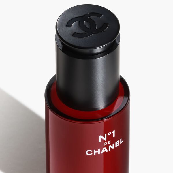 Smooths And Provides Radiance, For Younger-Looking Skin.