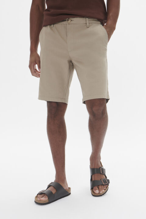 MAthomas Short