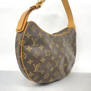 Louis Vuitton Croissant