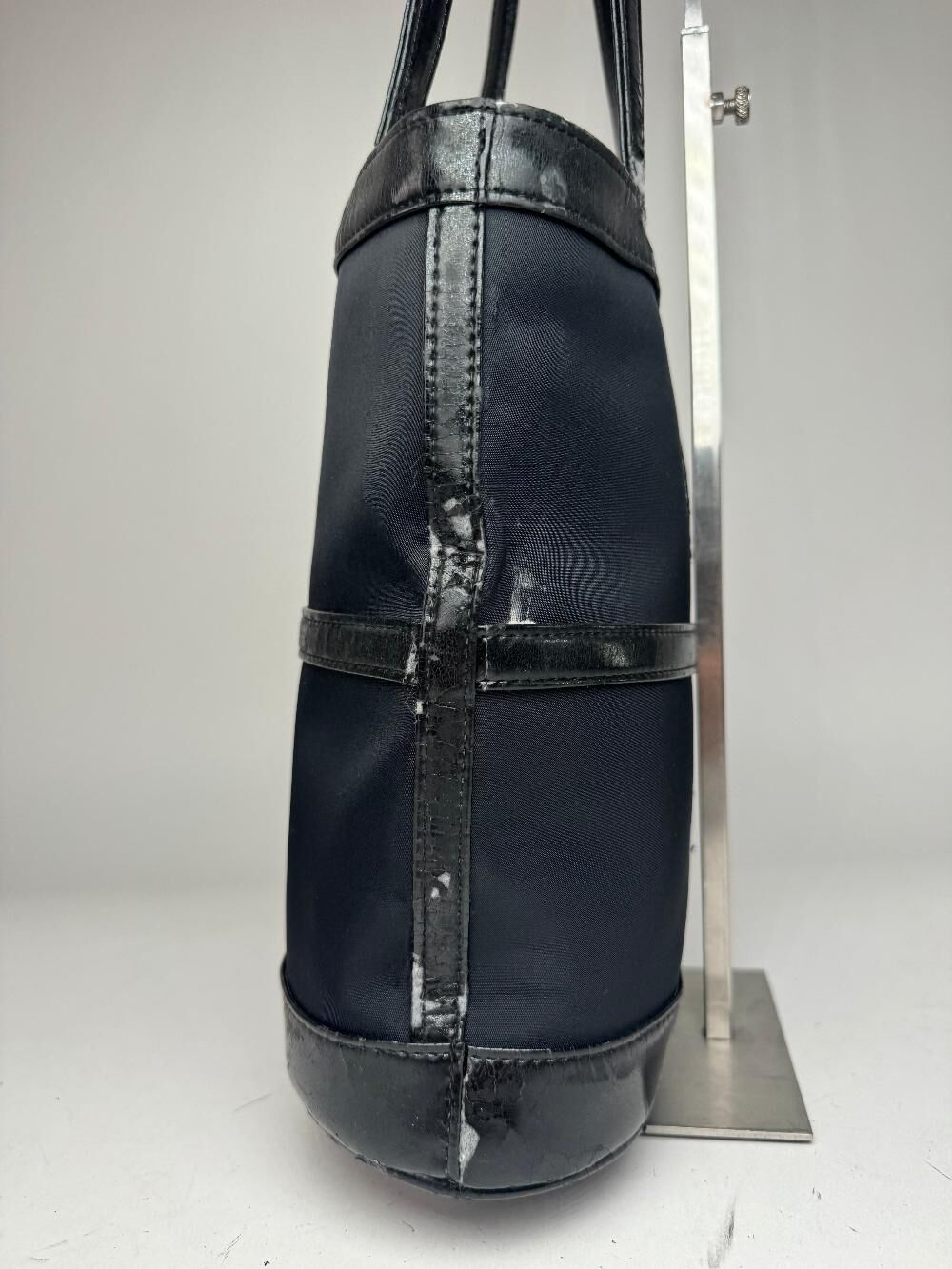 Yves Saint Laurent Bucket Bag