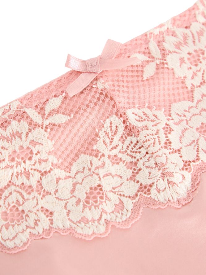 Briefs with a regular waist and lac