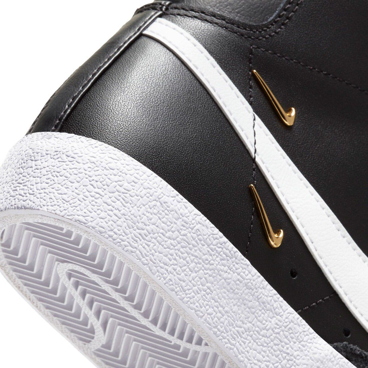 Blazer Mid 77' SE sneakers
