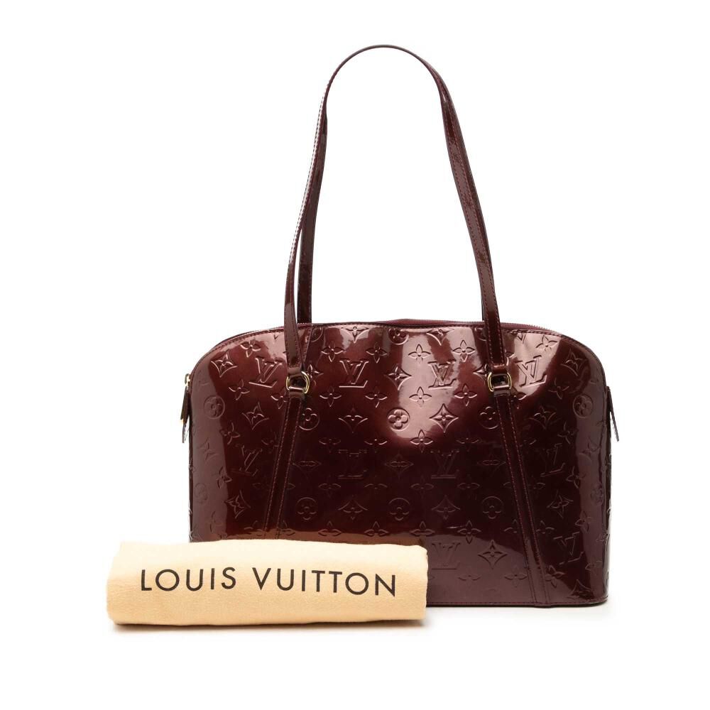 Louis Vuitton Shoulder Bags