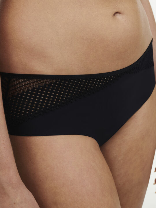 Play Covering Shorty