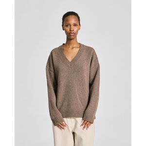 Elvira Lambswool V-neck Knit