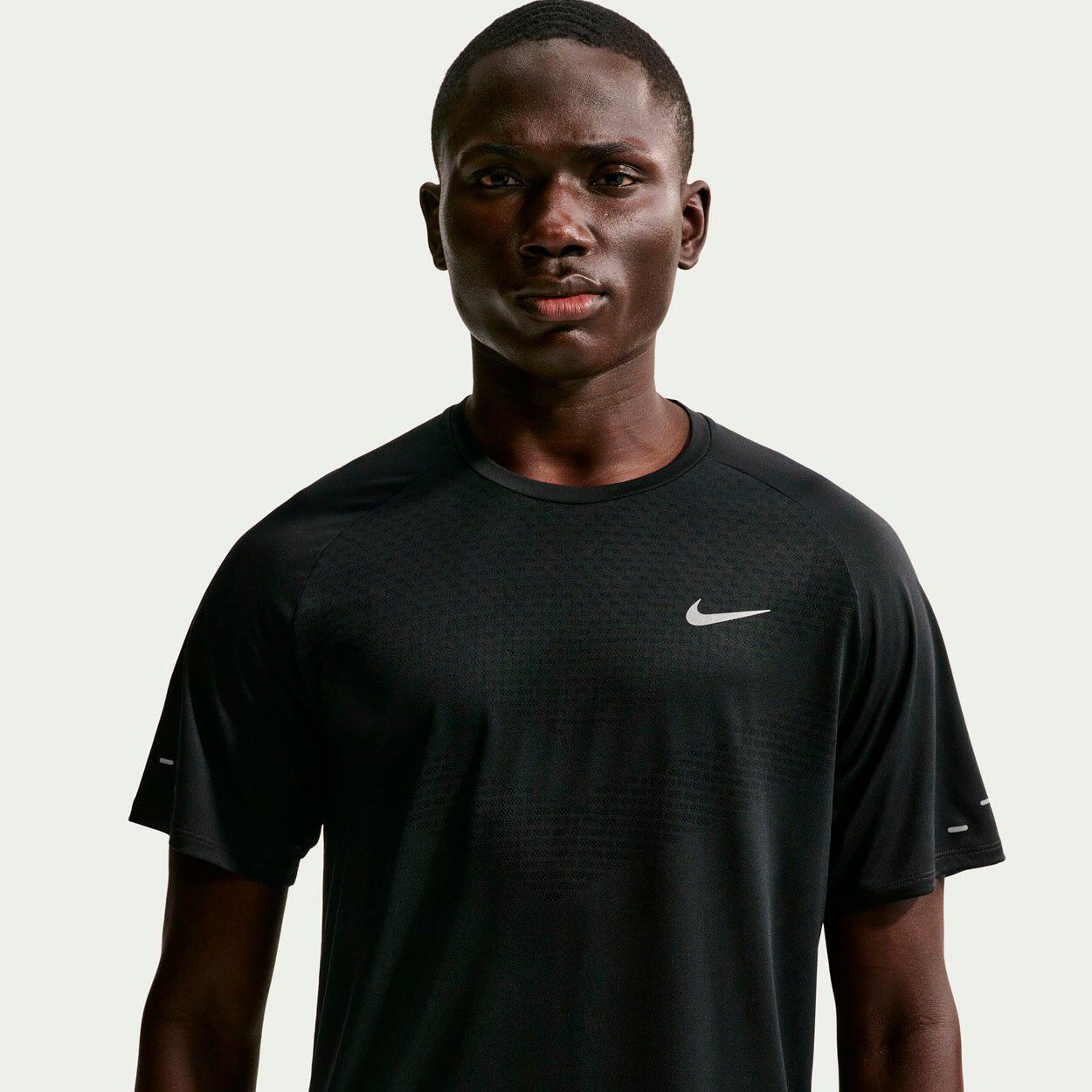 Stride Dri-Fit L&oslash;be T-shirt