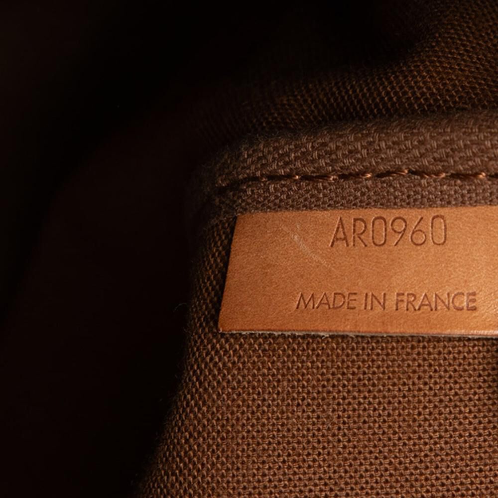 Louis Vuitton Saumur