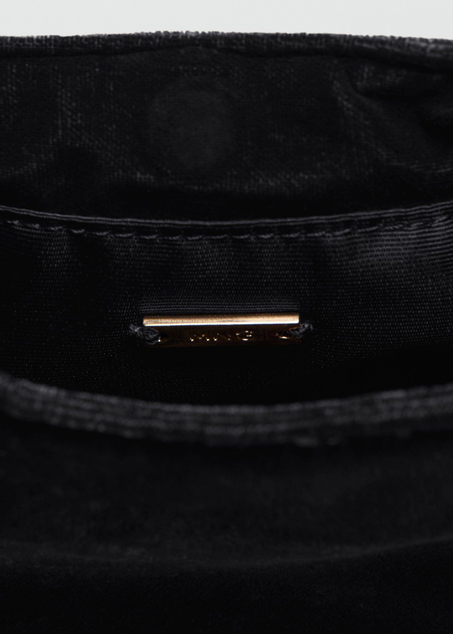 Velvet handbag with metallic detail