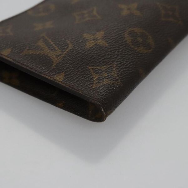 Louis Vuitton Pouch
