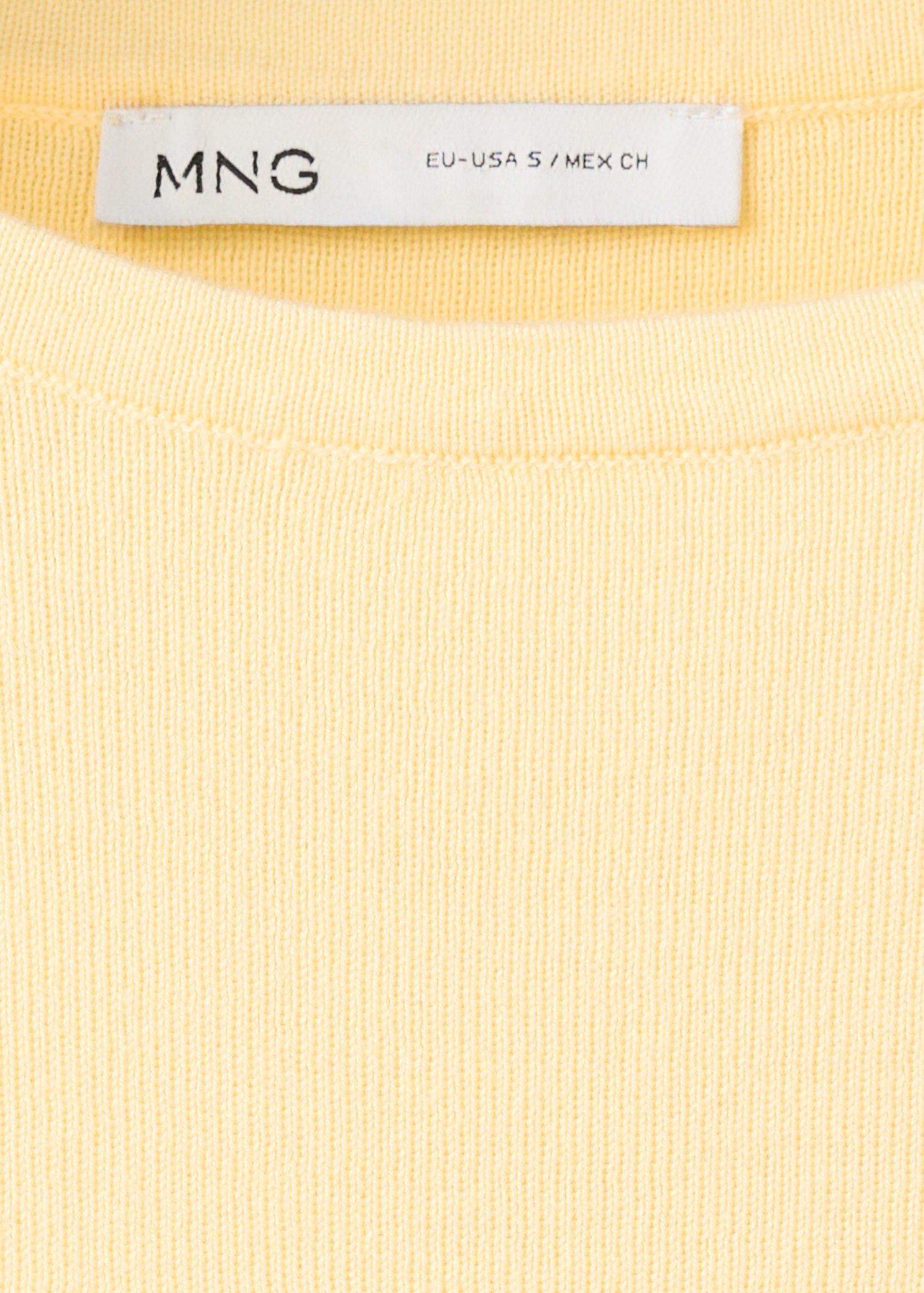 Fine knit boat neck top