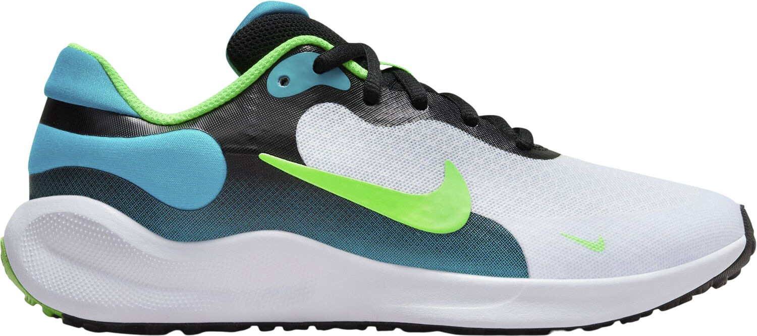 Revolution 7 sneakers