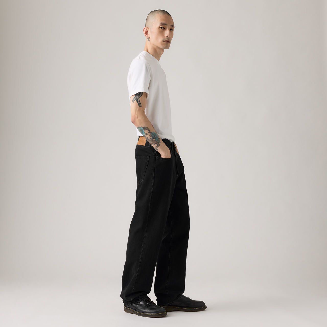 568 LOOSE STRAIGHT WELCOME TO