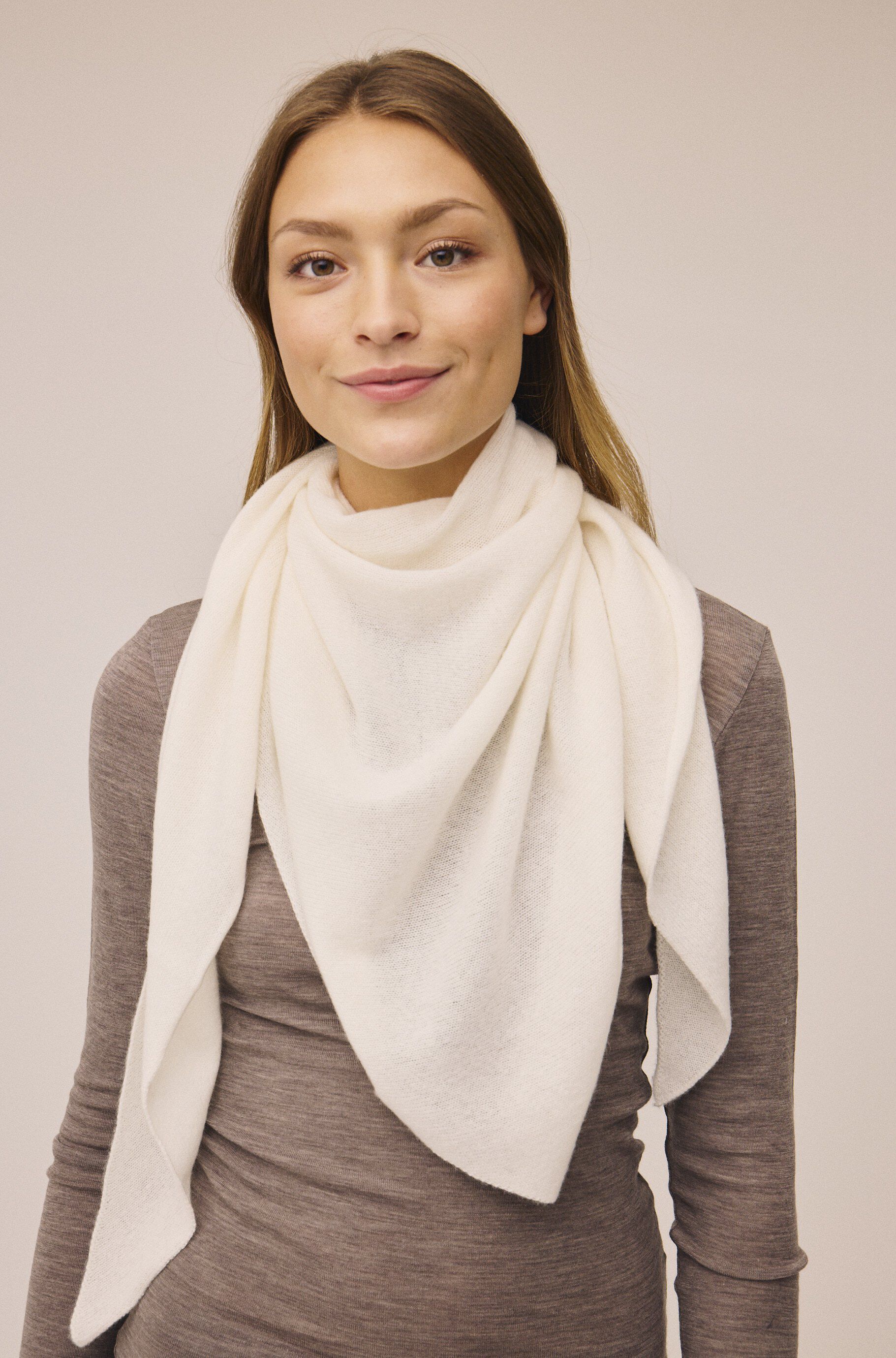 Karrie 3 - 100% Cashmere GCS