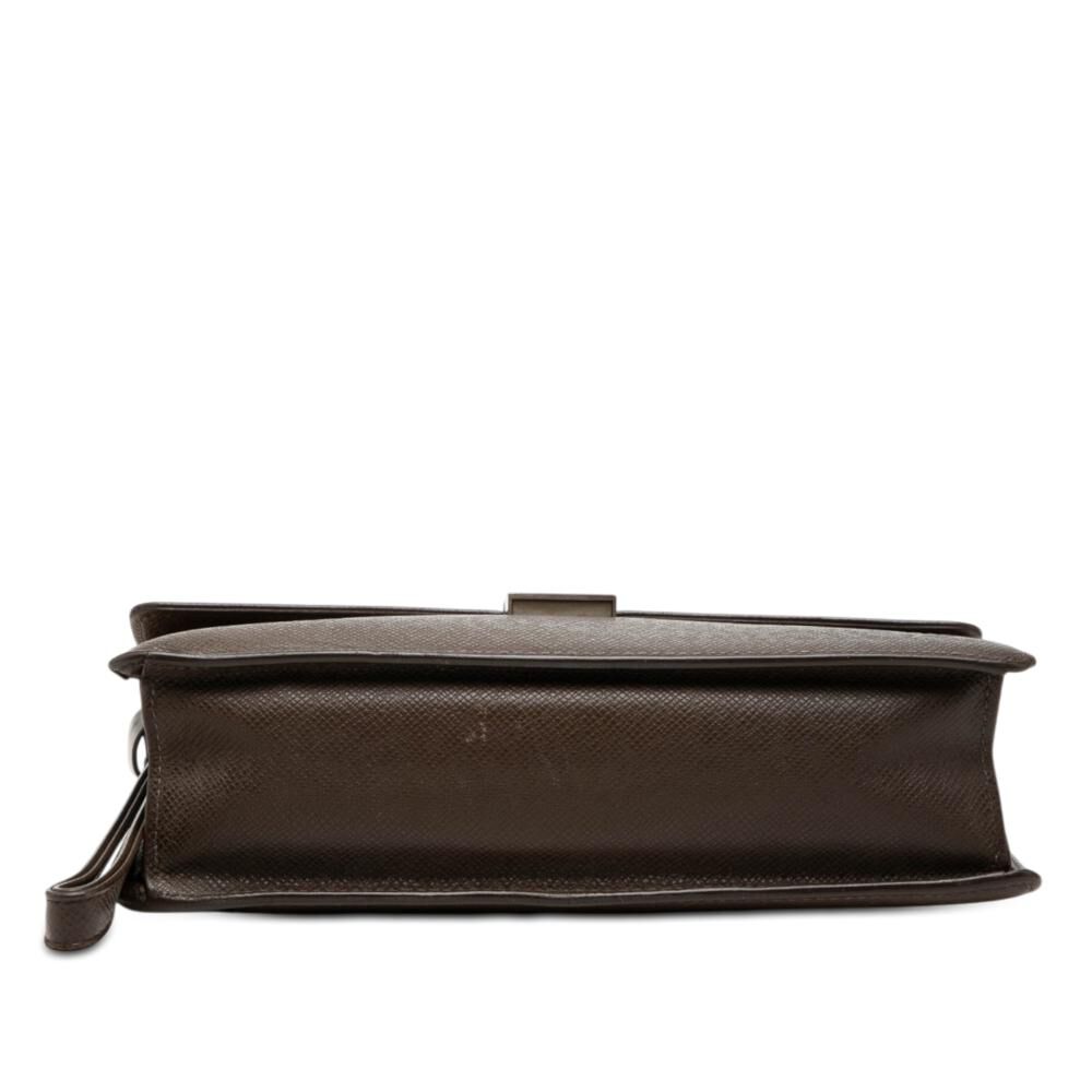 Louis Vuitton Clutch