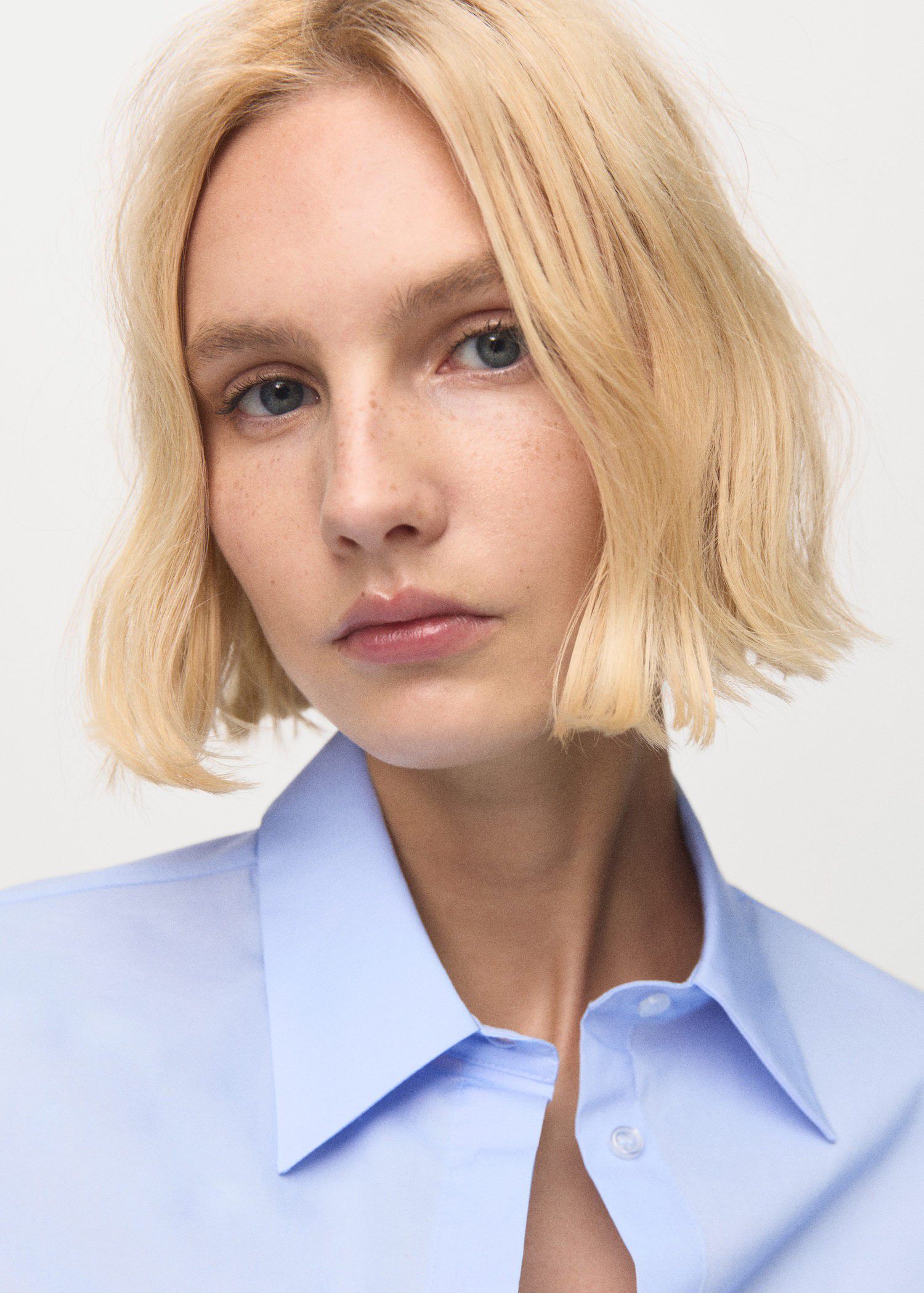 Slim-fit poplin shirt