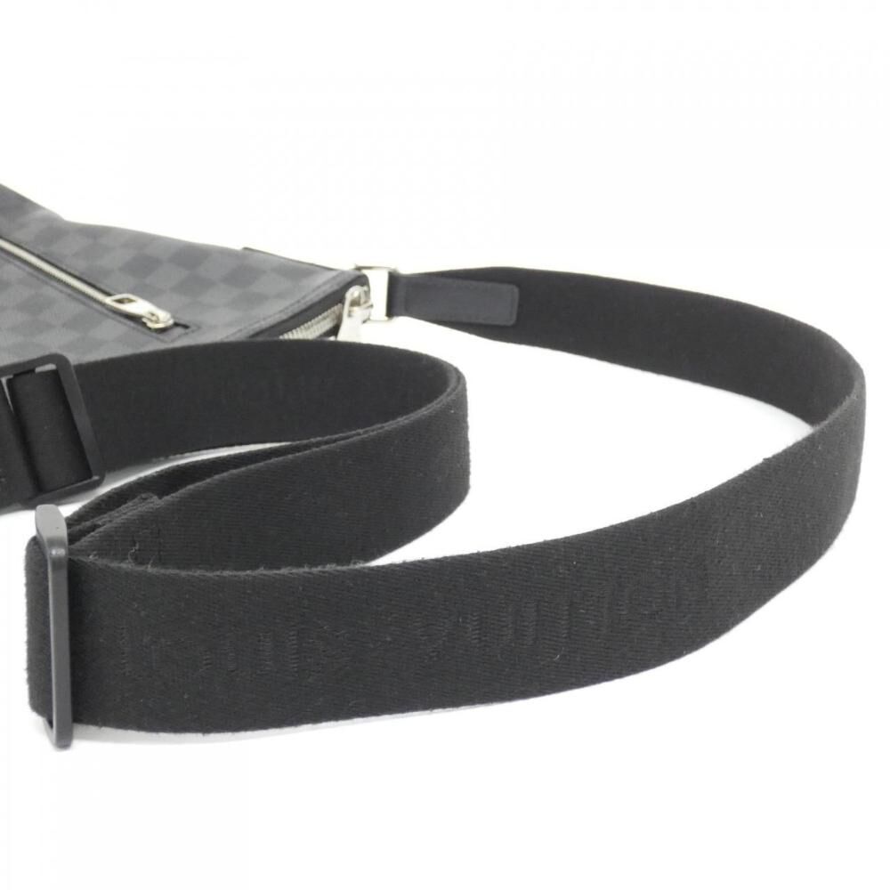 Louis Vuitton Shoulder Bags