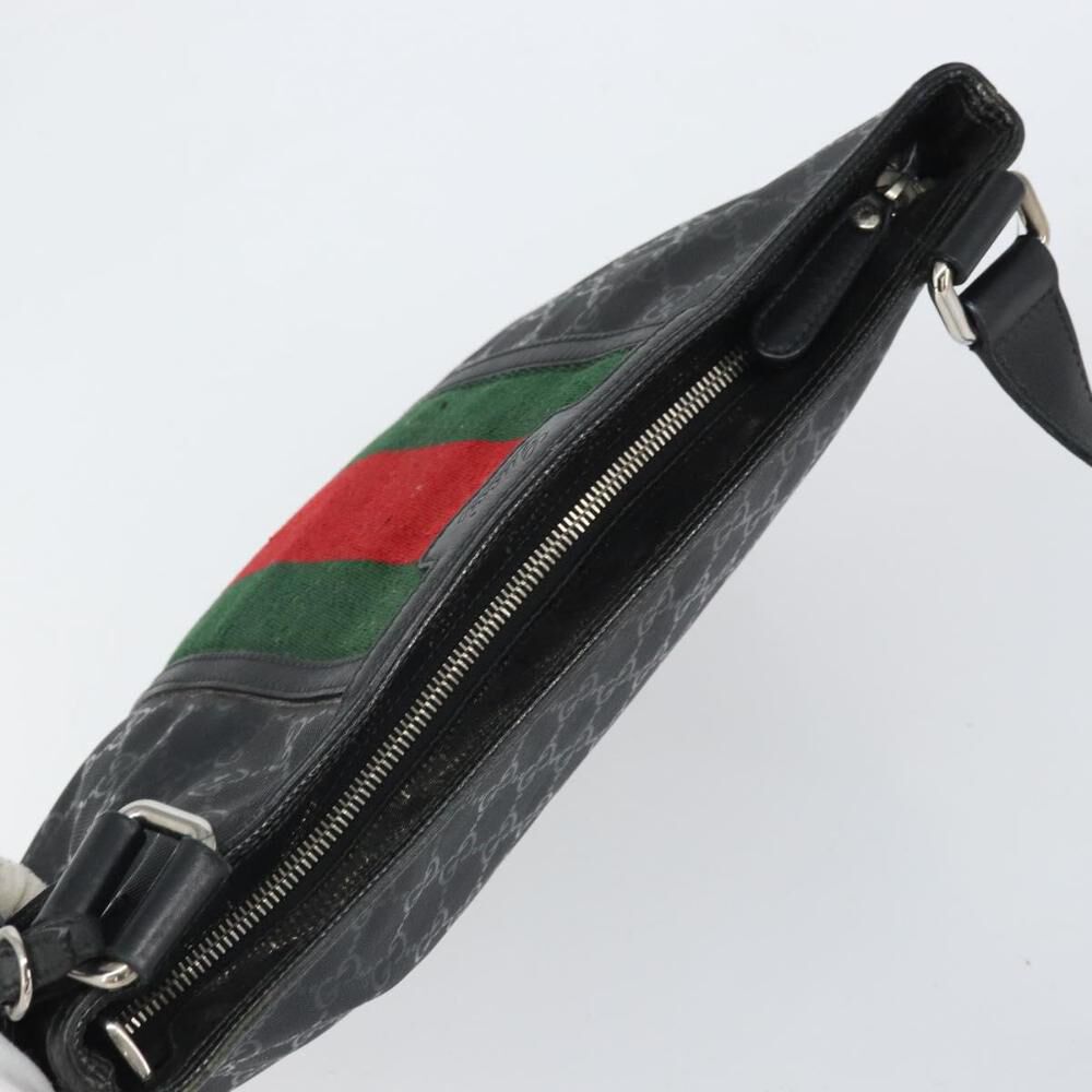 Gucci Messenger Bag