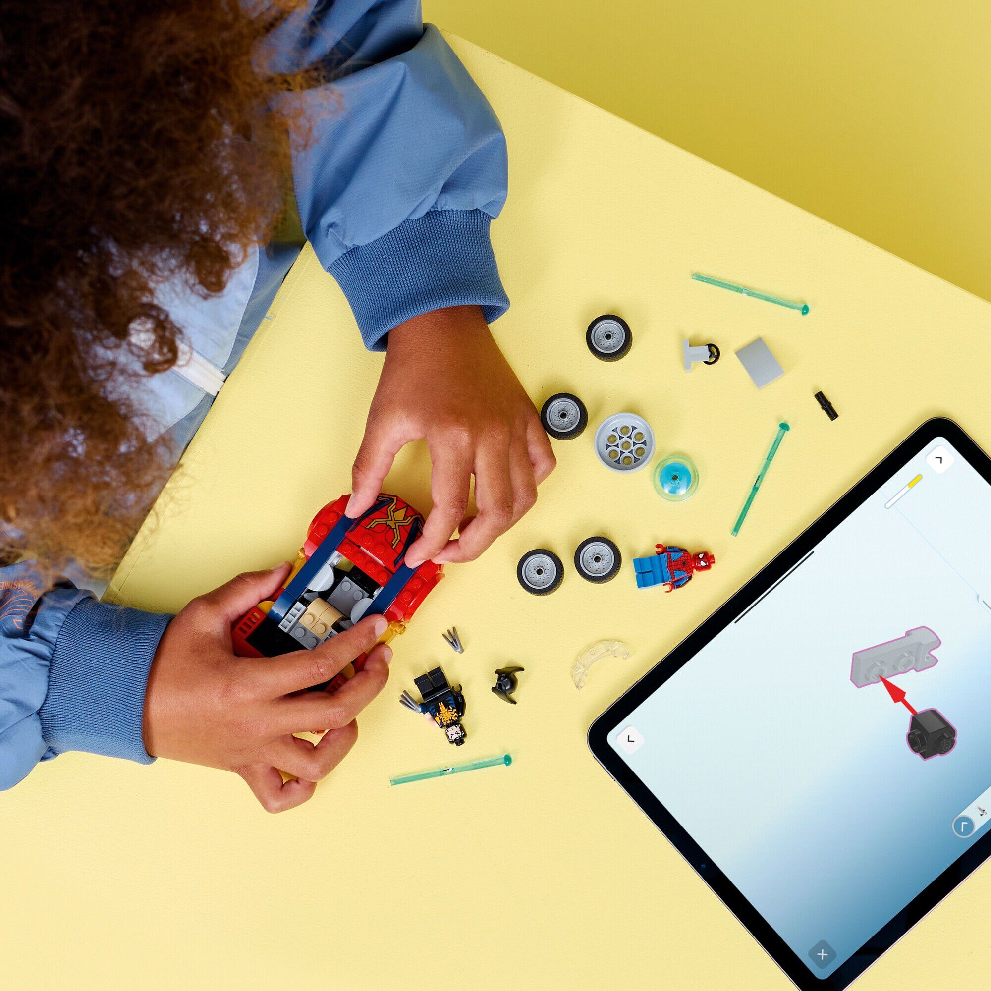 76336 Spider-Man-bil mod