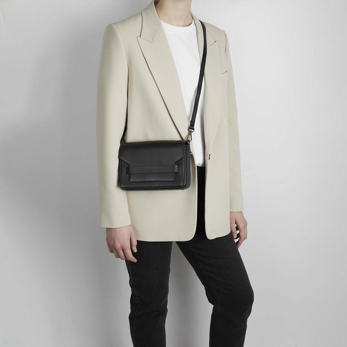 VanyaMBG Crossbody Bag, Grain