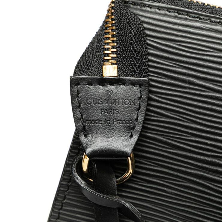 Louis Vuitton Pochette Accessoires
