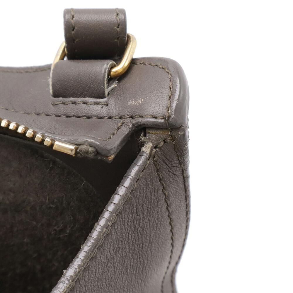 Yves Saint Laurent Shoulder Bag