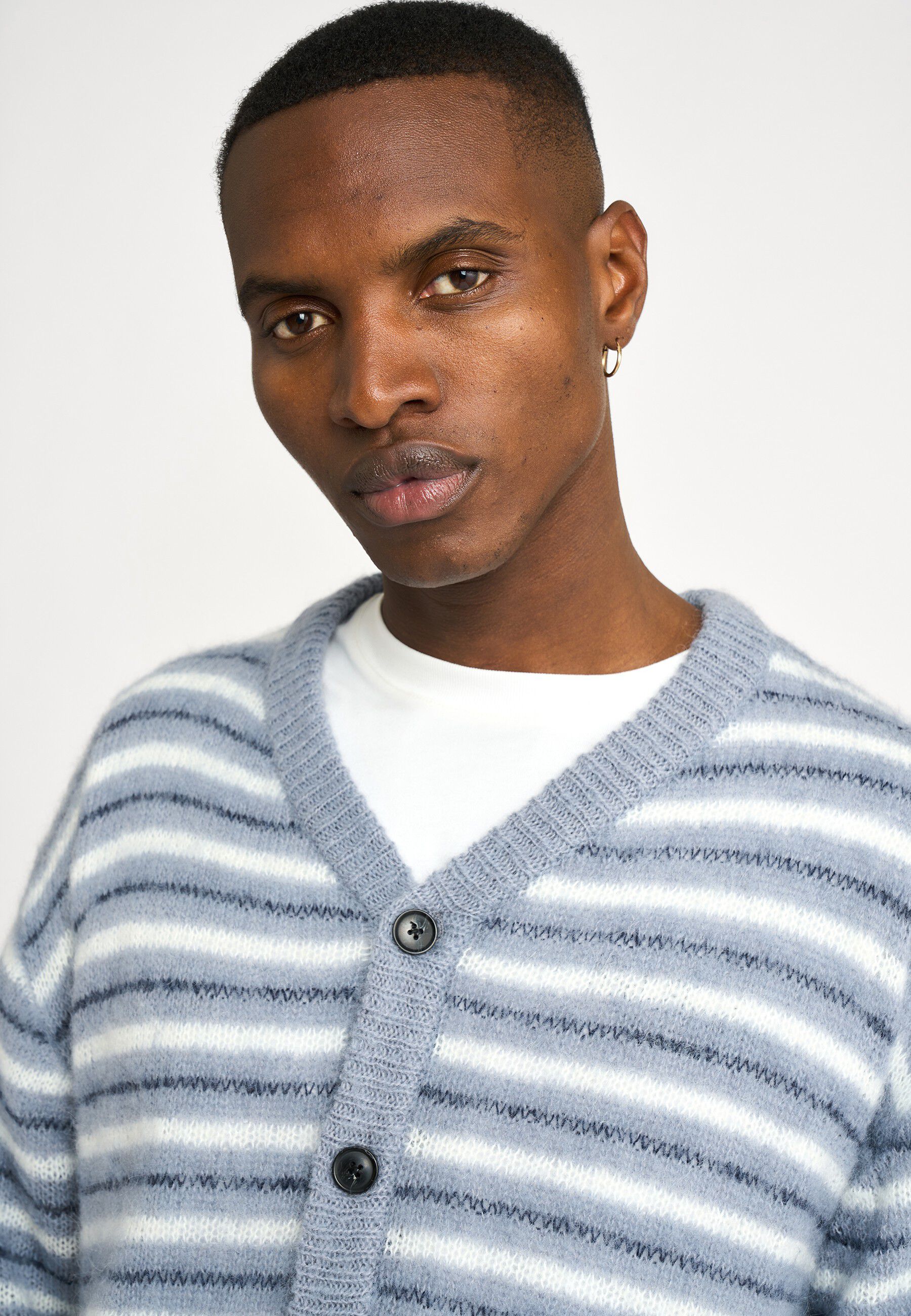 RTVICTOR CARDIGAN