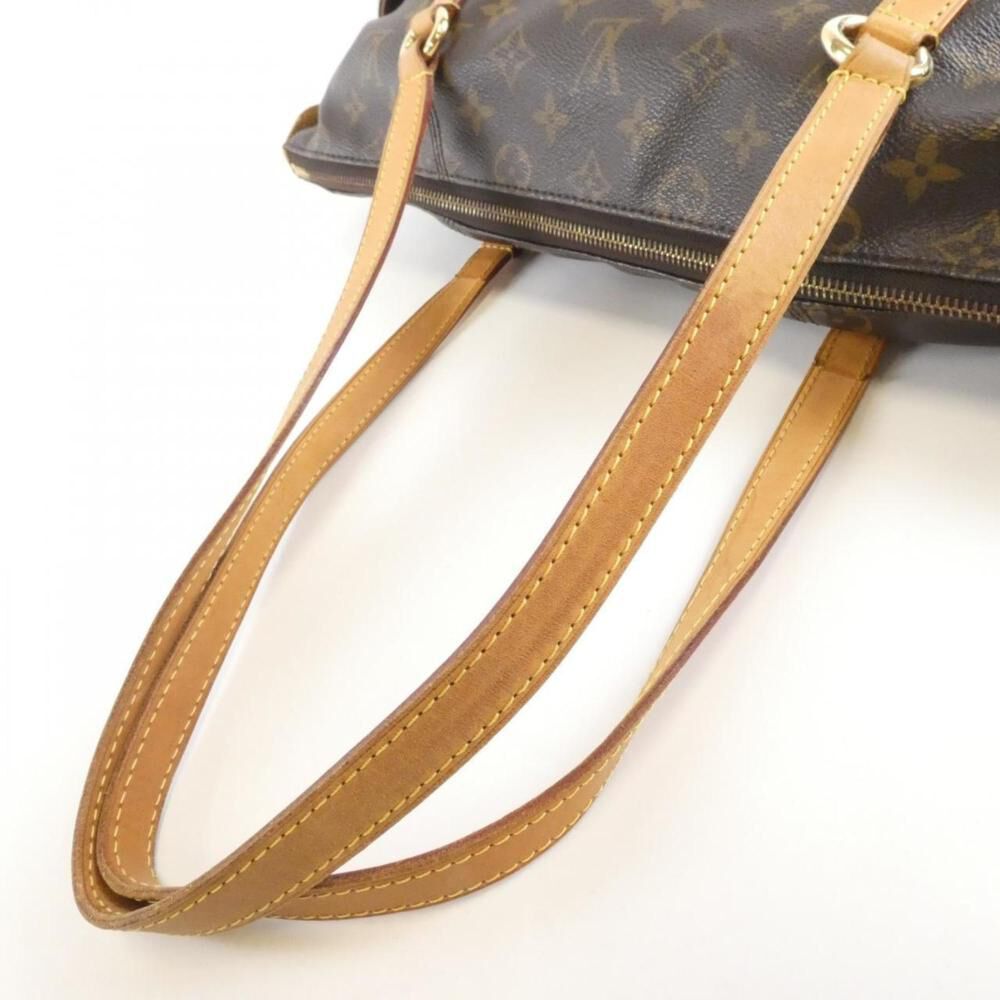Louis Vuitton Totally
