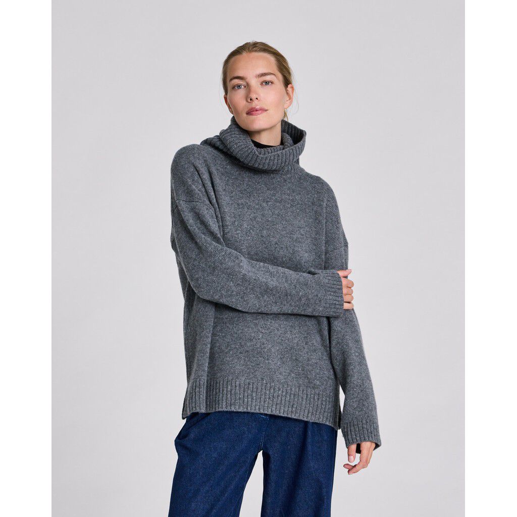 Vera Lambswool Jumper