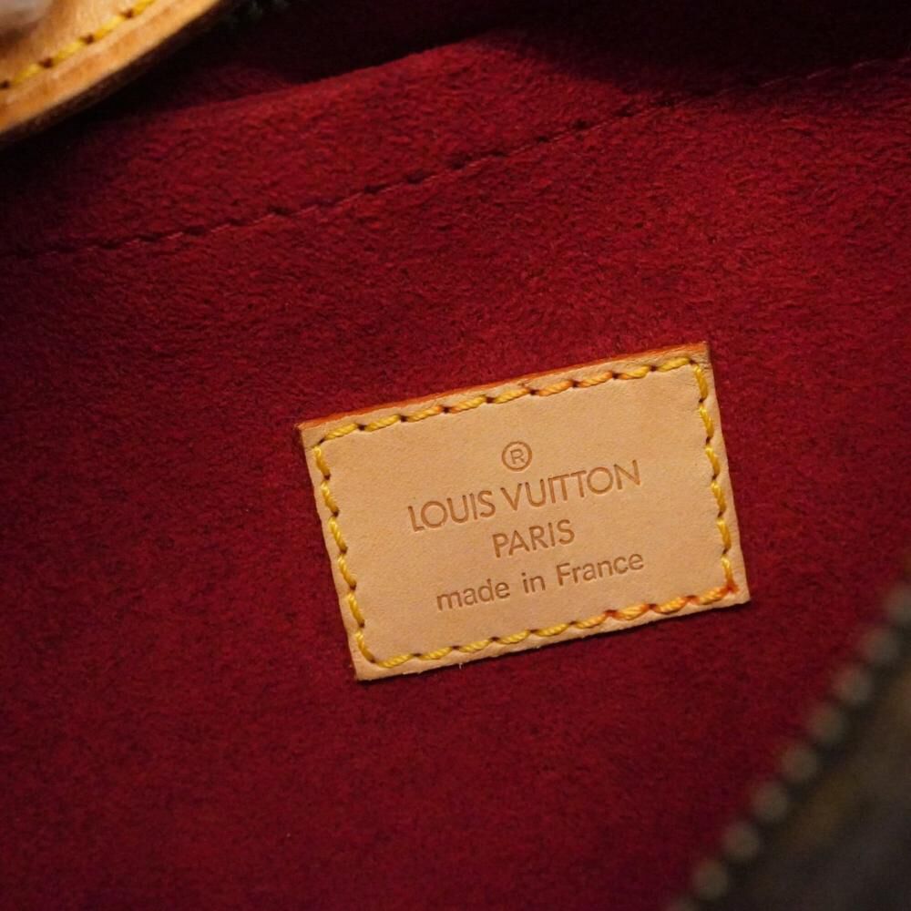 Louis Vuitton Croissant