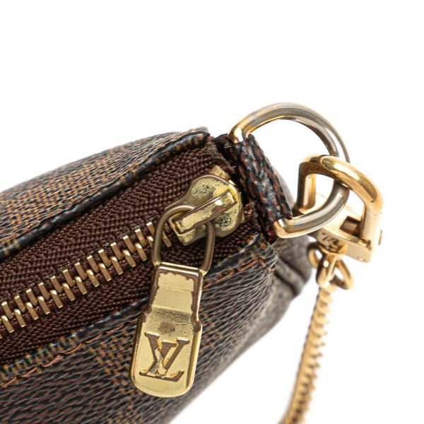 Louis Vuitton Pochette Accessoires