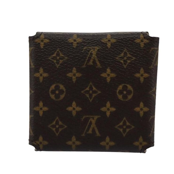 Louis Vuitton Pouch