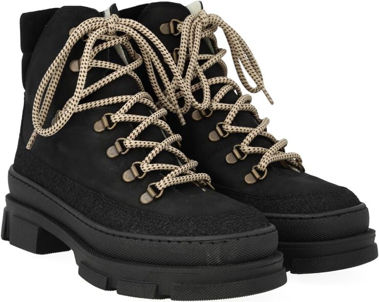 Snørestøvle med uldfoer