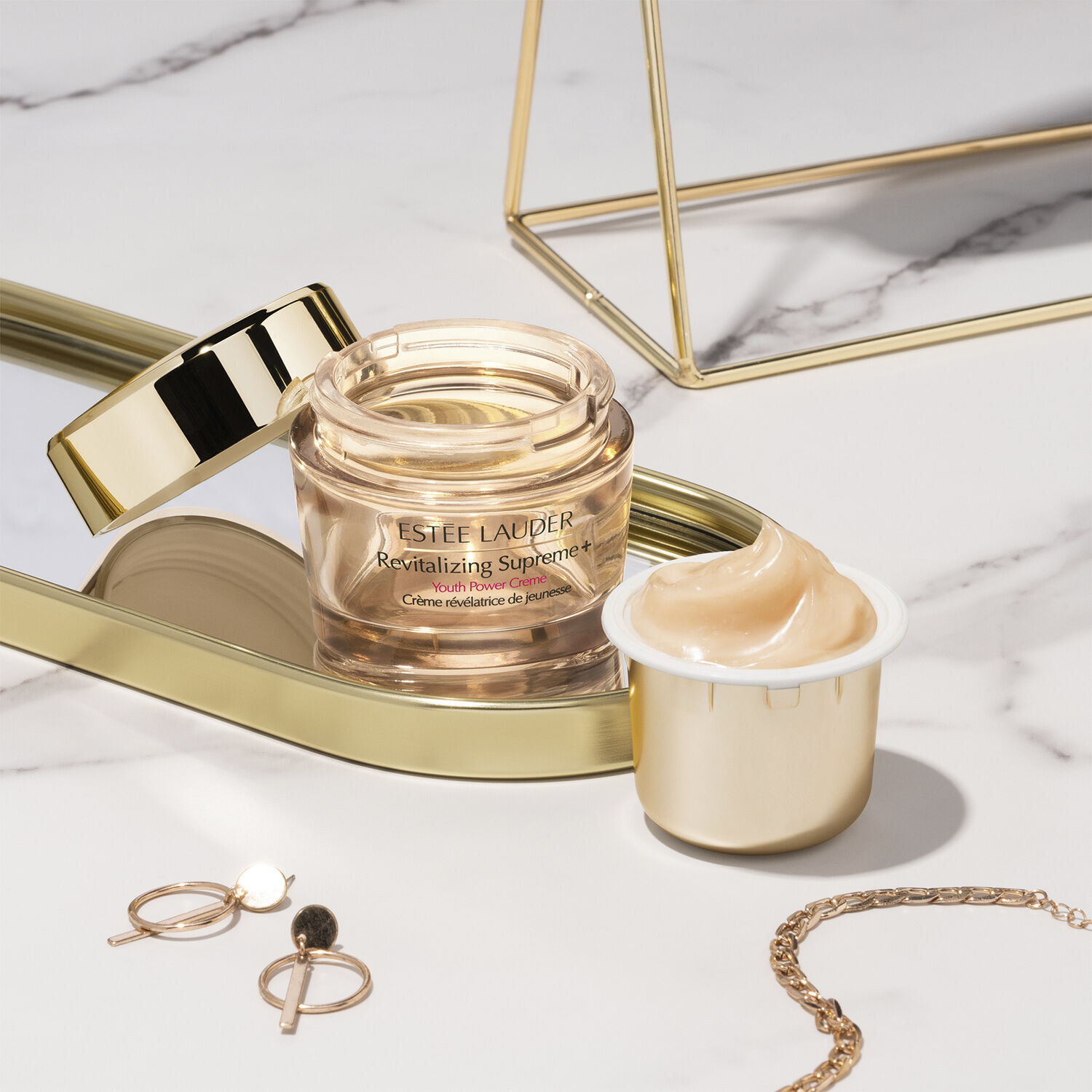 Revitalizing Supreme+ Youth Power Cr&egrave;me