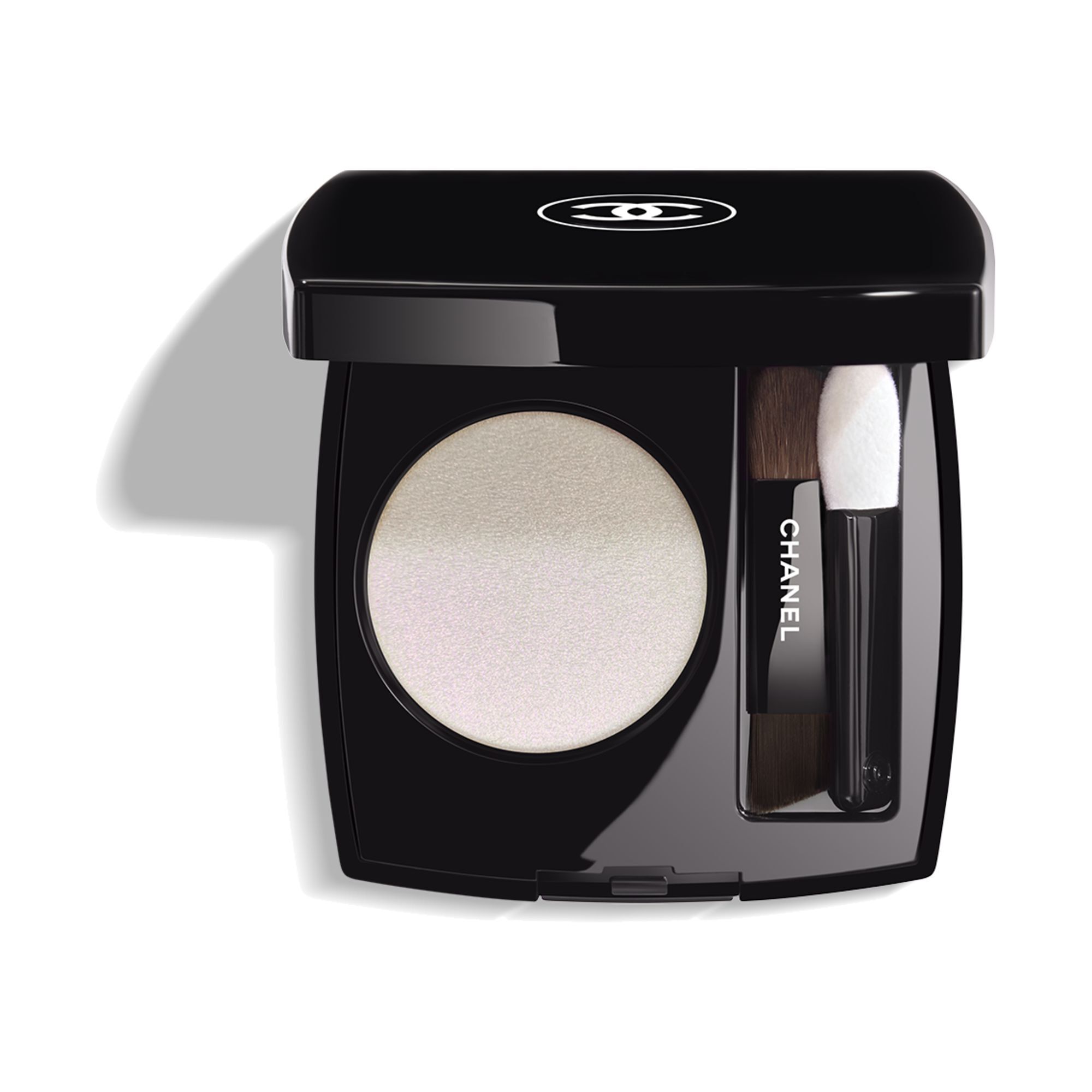 MULTIFUNKTIONEL TOPCOAT TIL &Oslash;JNENE