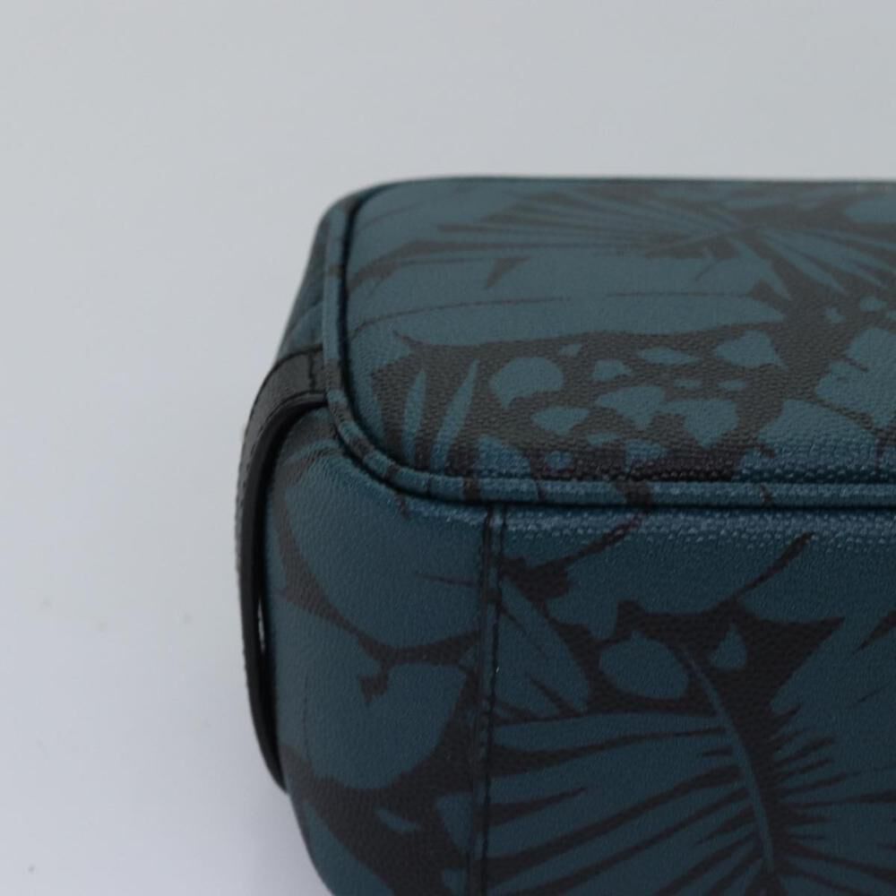 Yves Saint Laurent Clutch